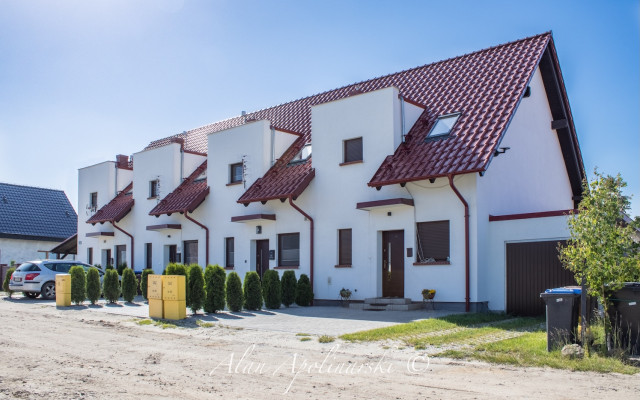 Cztery domy jednorodzinne - bliźniaki